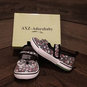 AXZ-adorababy toddler size 8 shoe